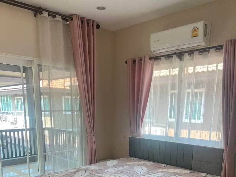 4 Bed House for Rent in Mueang Chiang Mai