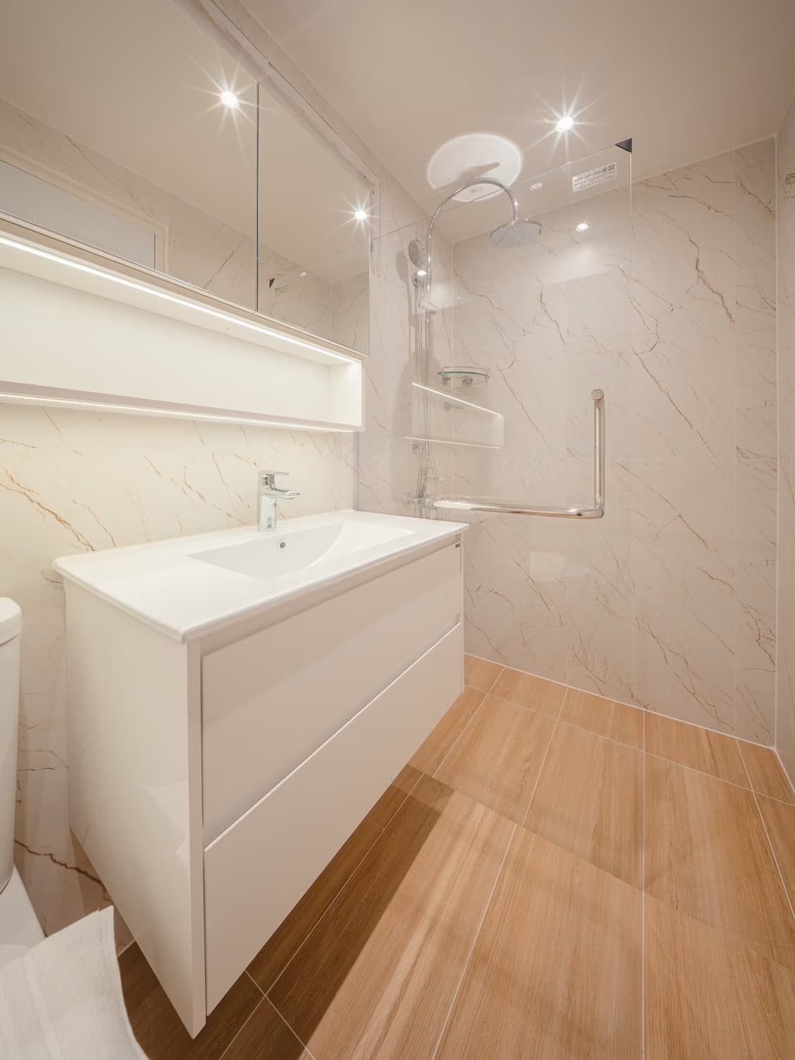 2 ห้องนอน Condo สำหรับ ขาย ใน ยานนาวา - Image 20