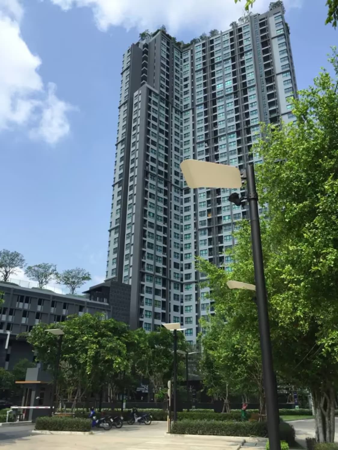 1 Bedroom Condo - Image 11