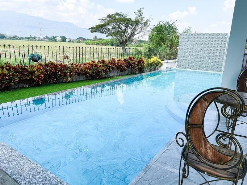 Pool villa house for rent in a frame