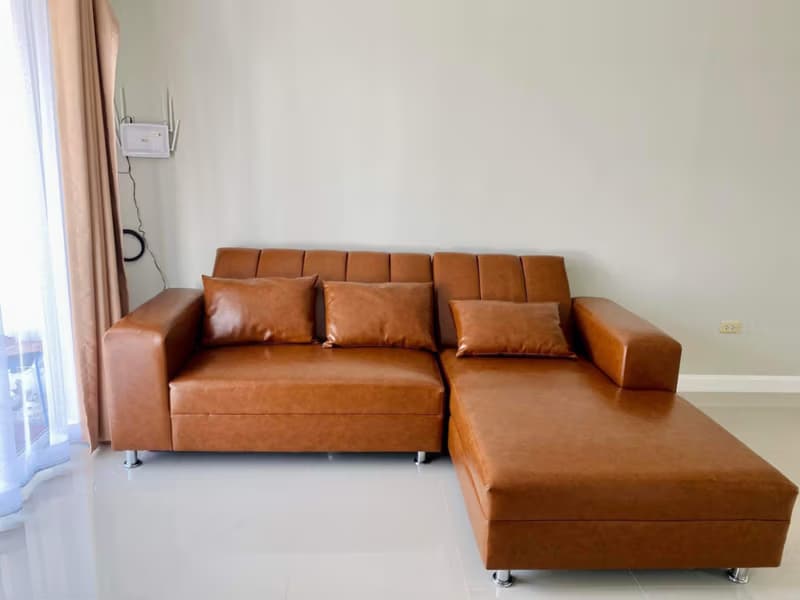 3 Bed Townhouse for Rent in Saraphi