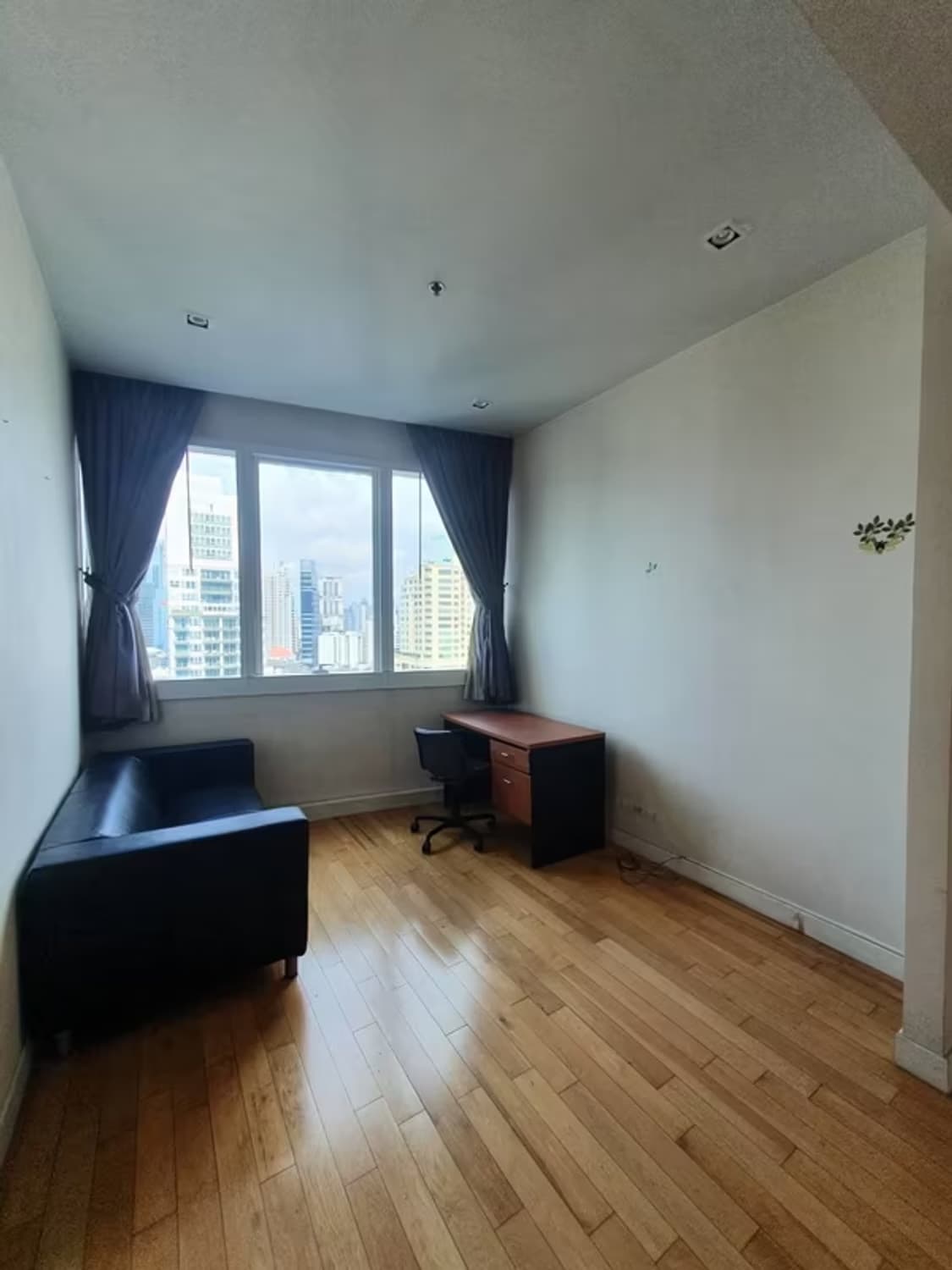  Condo for Rent at Millennium Residence - Image 1