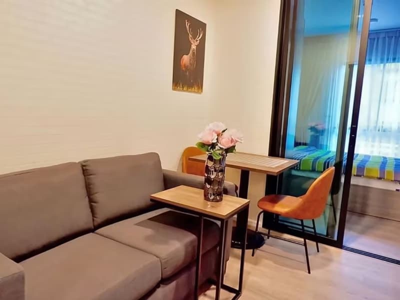 Notting Hill (Sukhumvit 105)