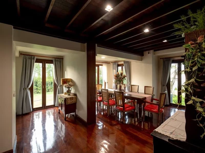 Pool Villa in Saraphi, Teak Traditional Thai Style
