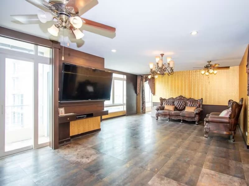 3 Bedroom Condo