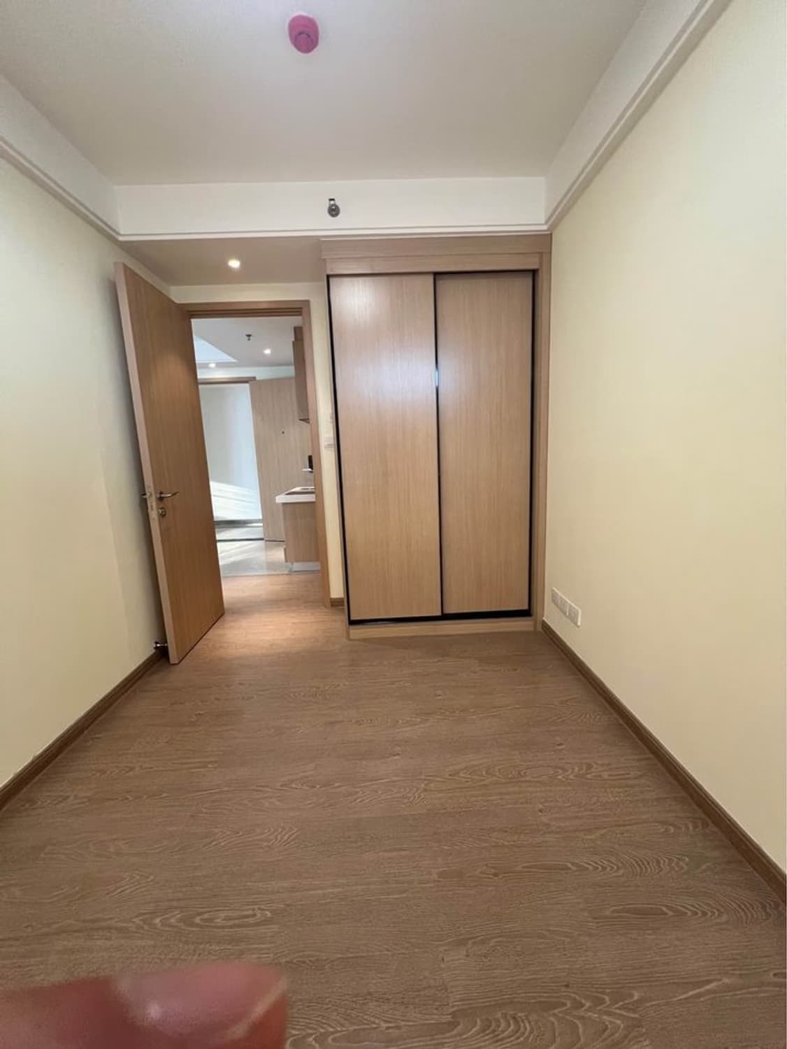 Condo for Sale at Regal Sathon-Naradhiwas - Image 9