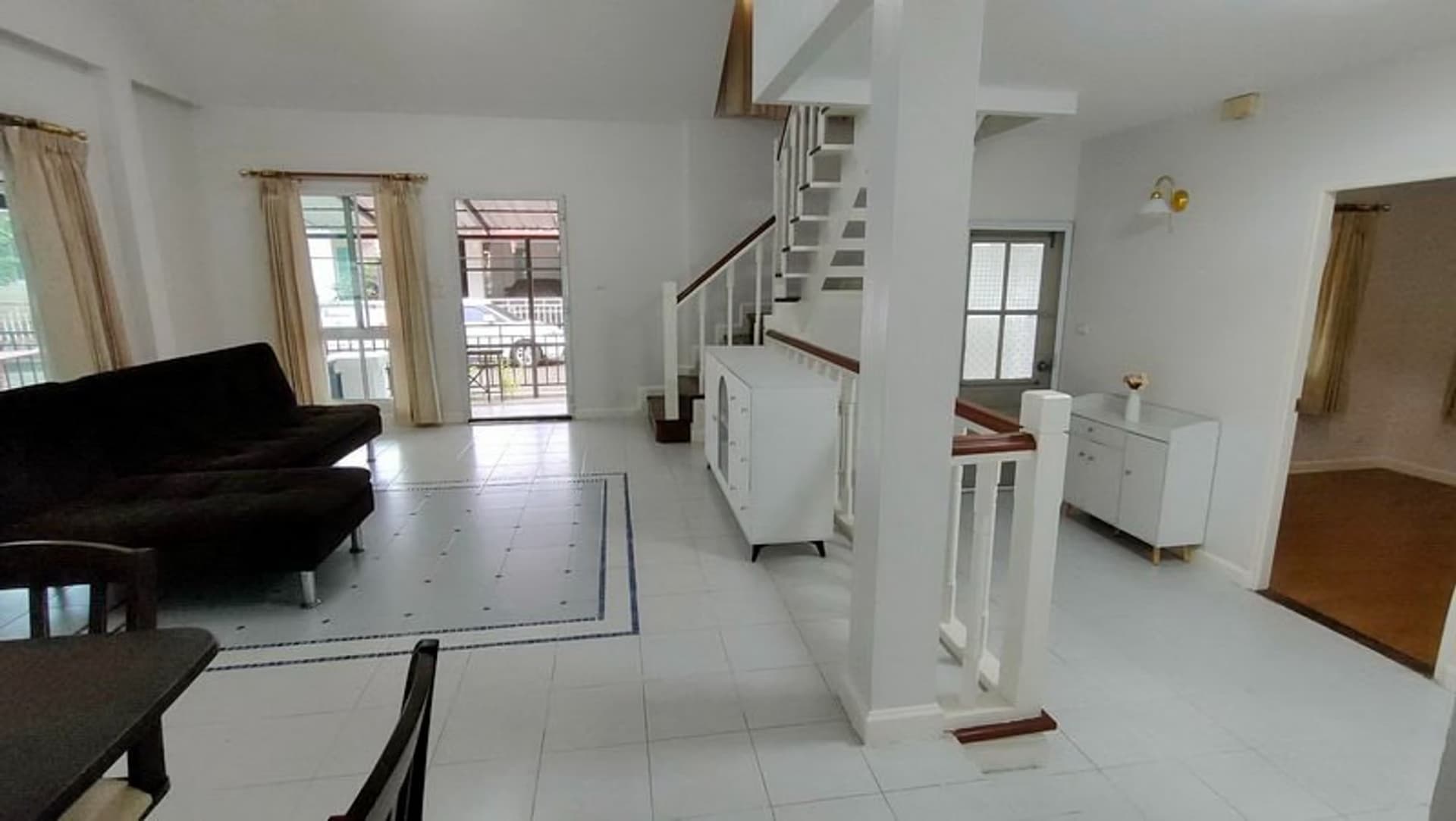 3 Bed House for Rent in San Sai - Image 3