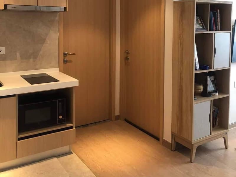 1 Bed Condo for Sale in Sathon