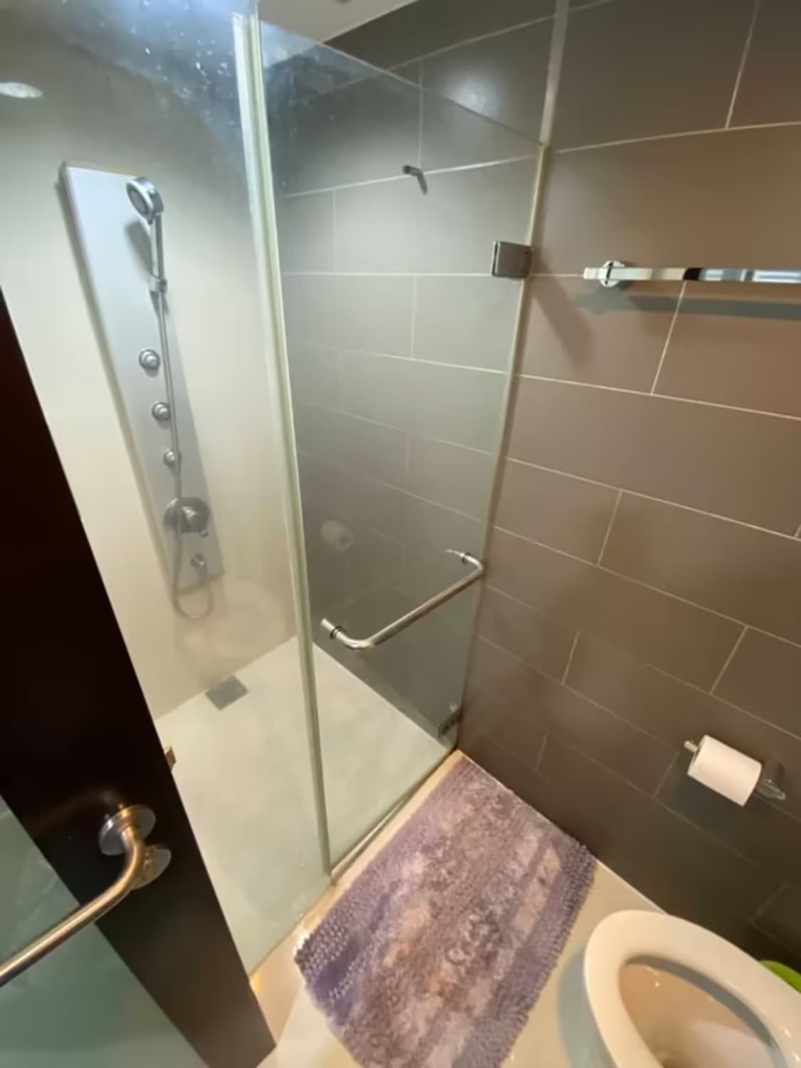 1 Bedroom Condo - Image 2