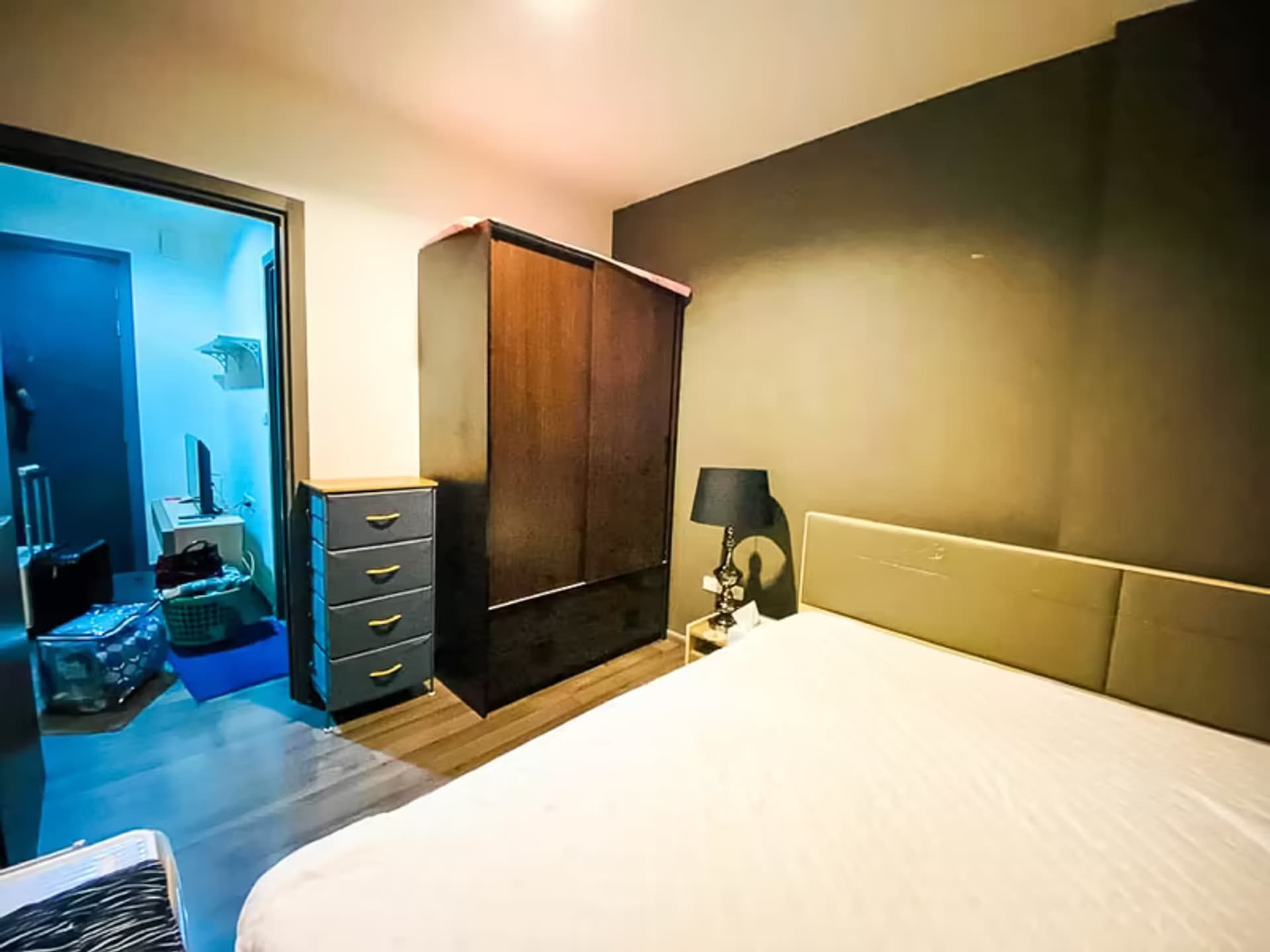 1 Bedroom Condo - Image 2