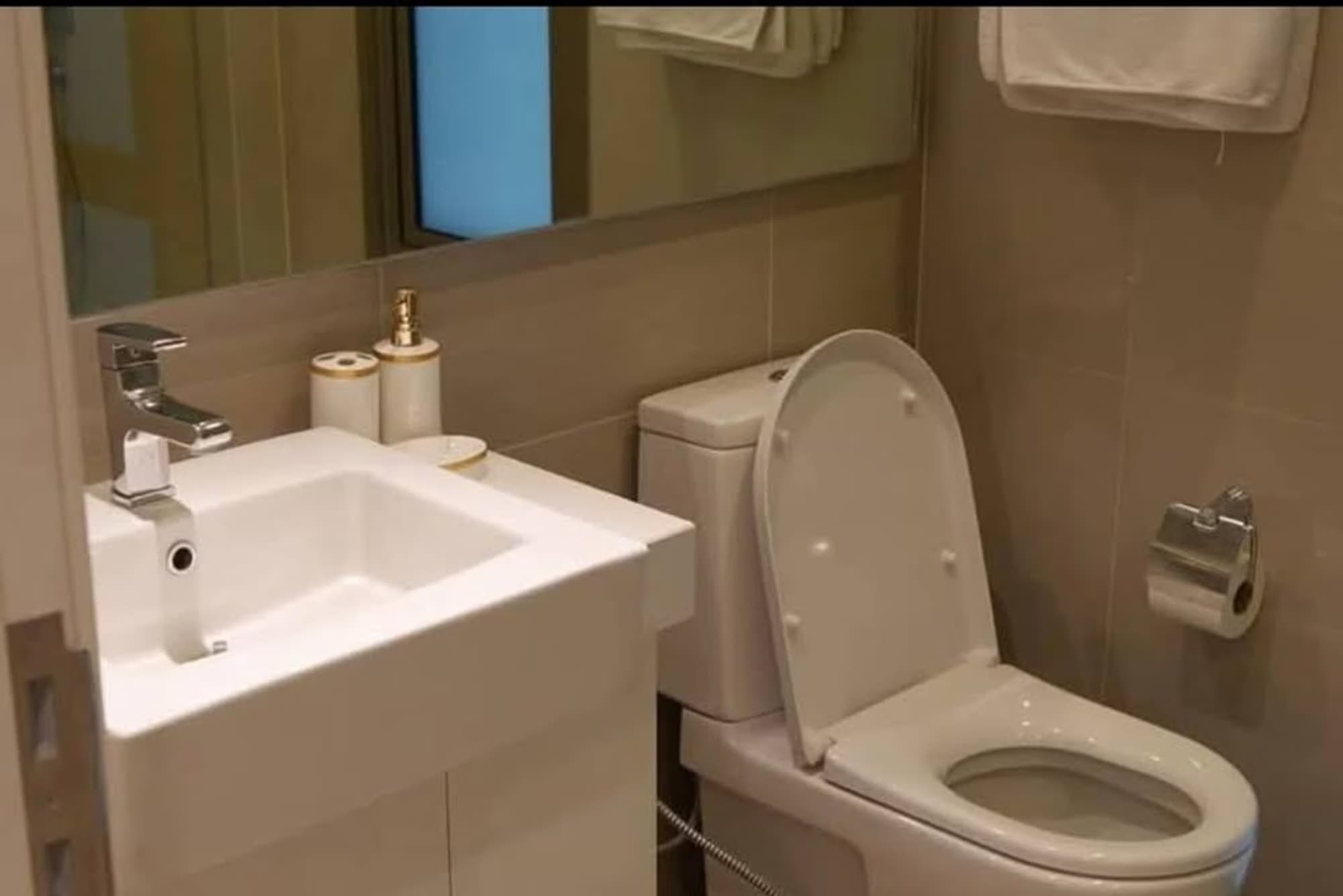 2 Bed Condo for Rent in Bang Kho Laem - Image 8