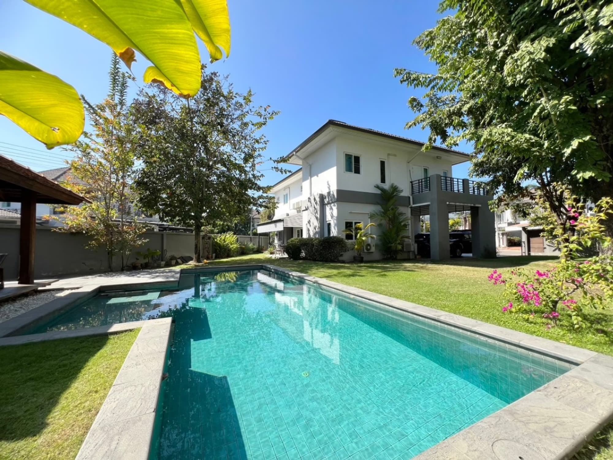 5 Bed House for Sale in Hang Dong District - Image 8