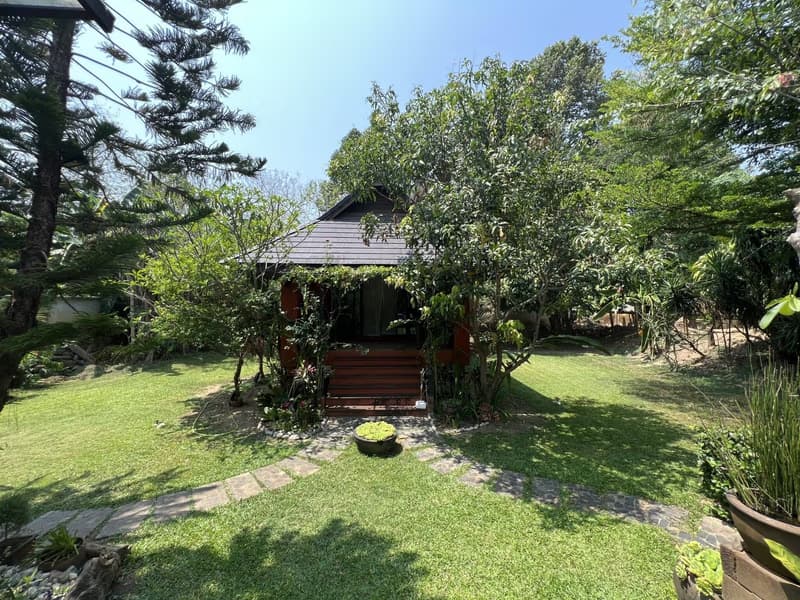 Pool Villa for Rent/Sale near City [Holiday Rental]