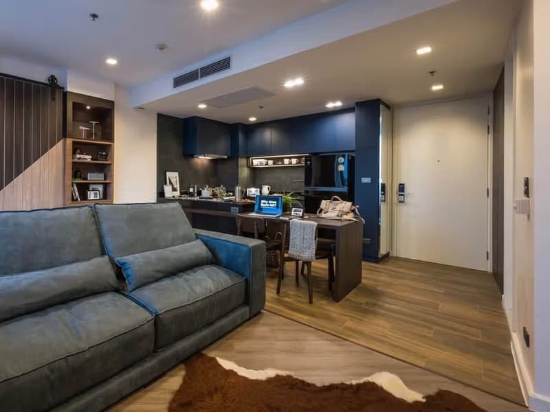 1 Bed Condo for Rent in Sathon