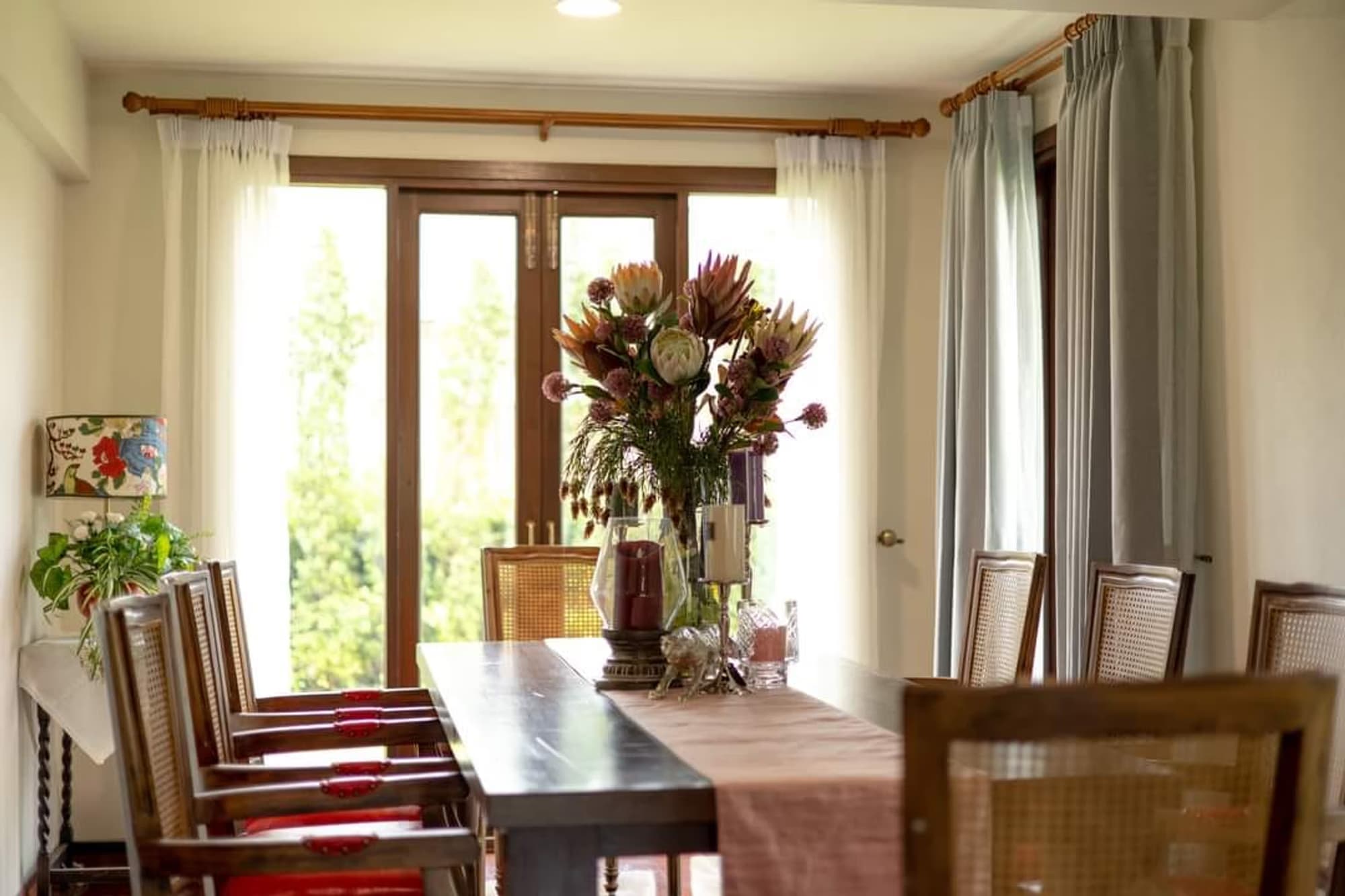 Pool Villa in Saraphi, Teak Traditional Thai Style - Image 18