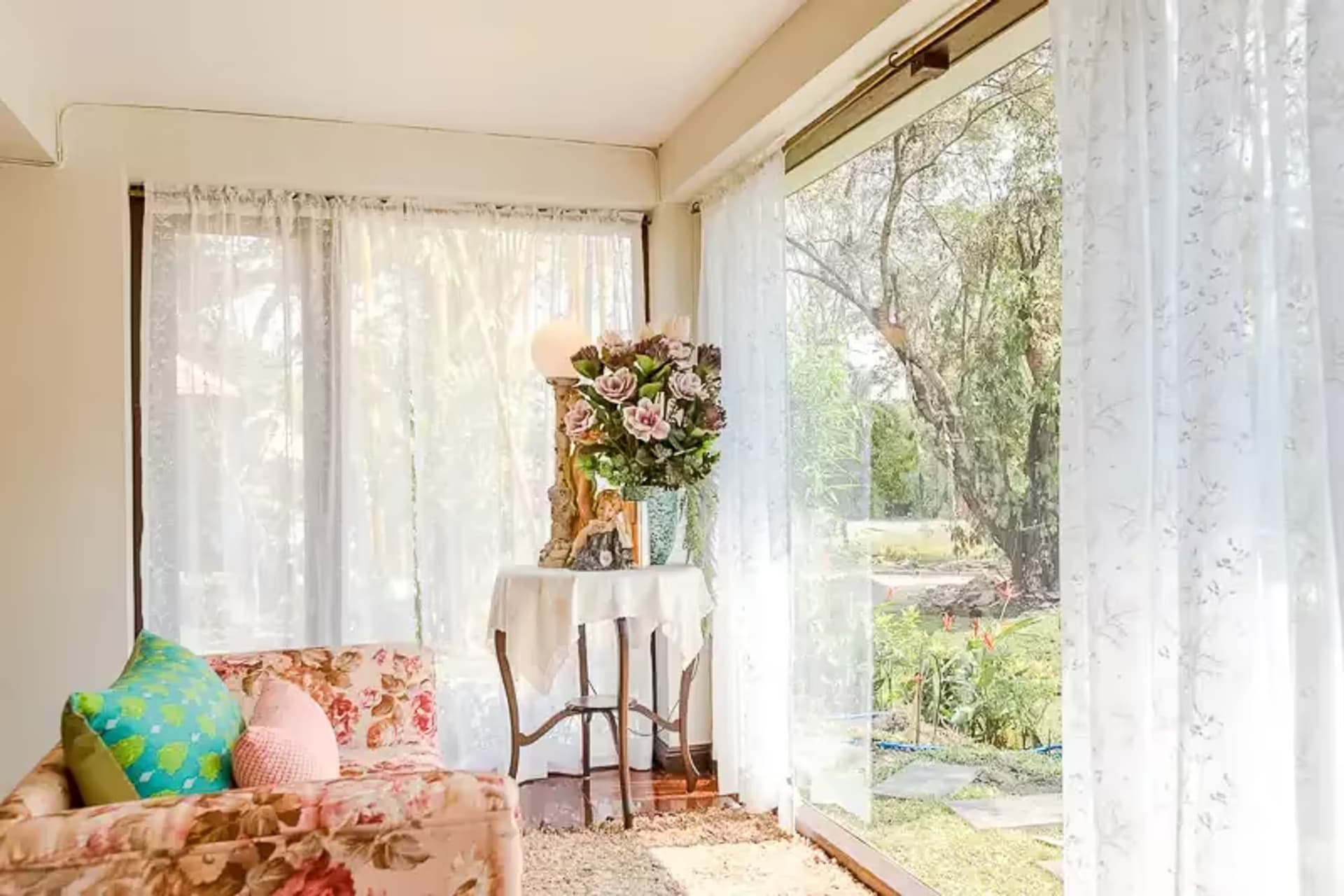 5 Bedroom House - Image 10