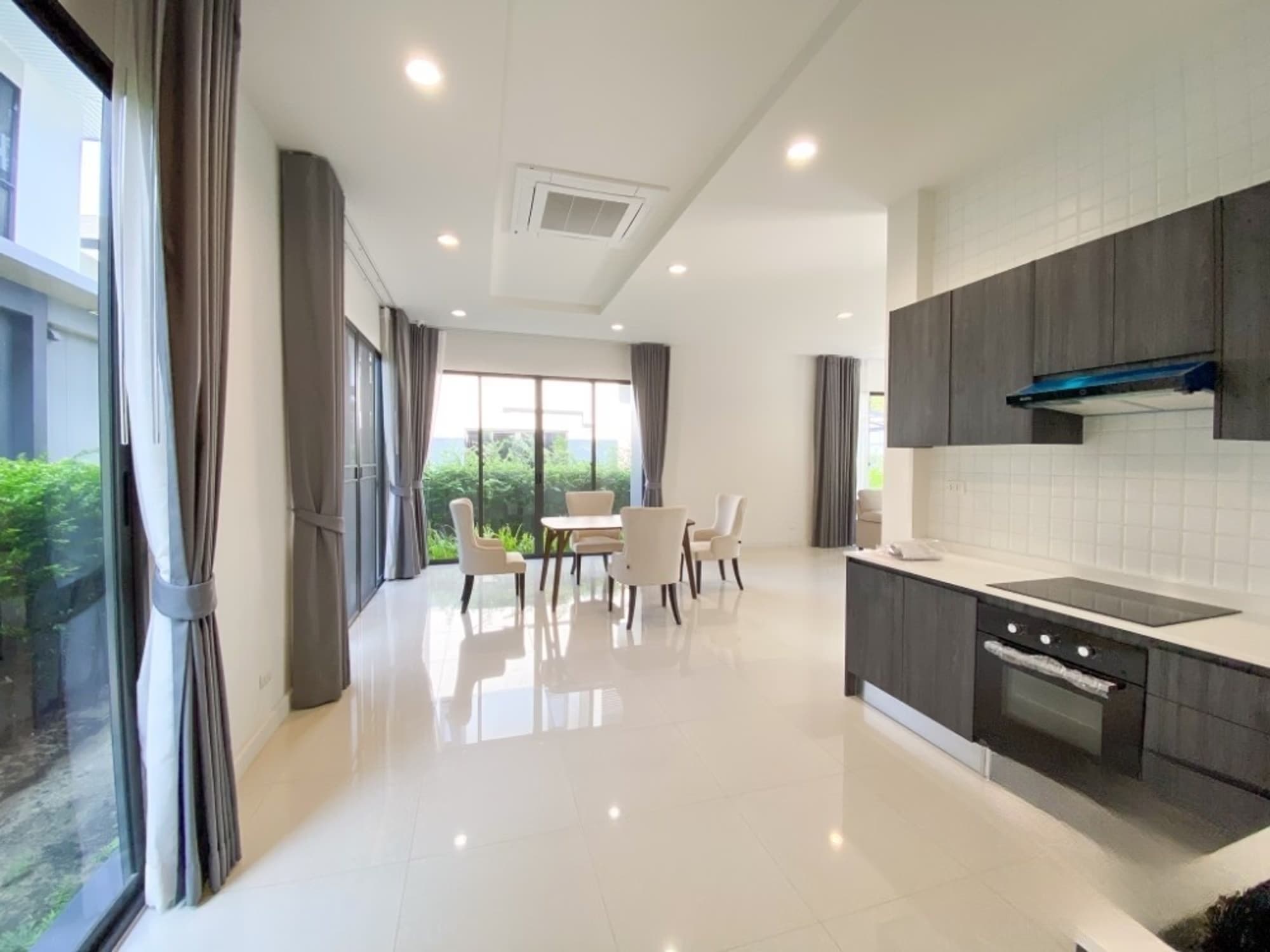 3 Bed House for Rent in Bang Phli - Image 9