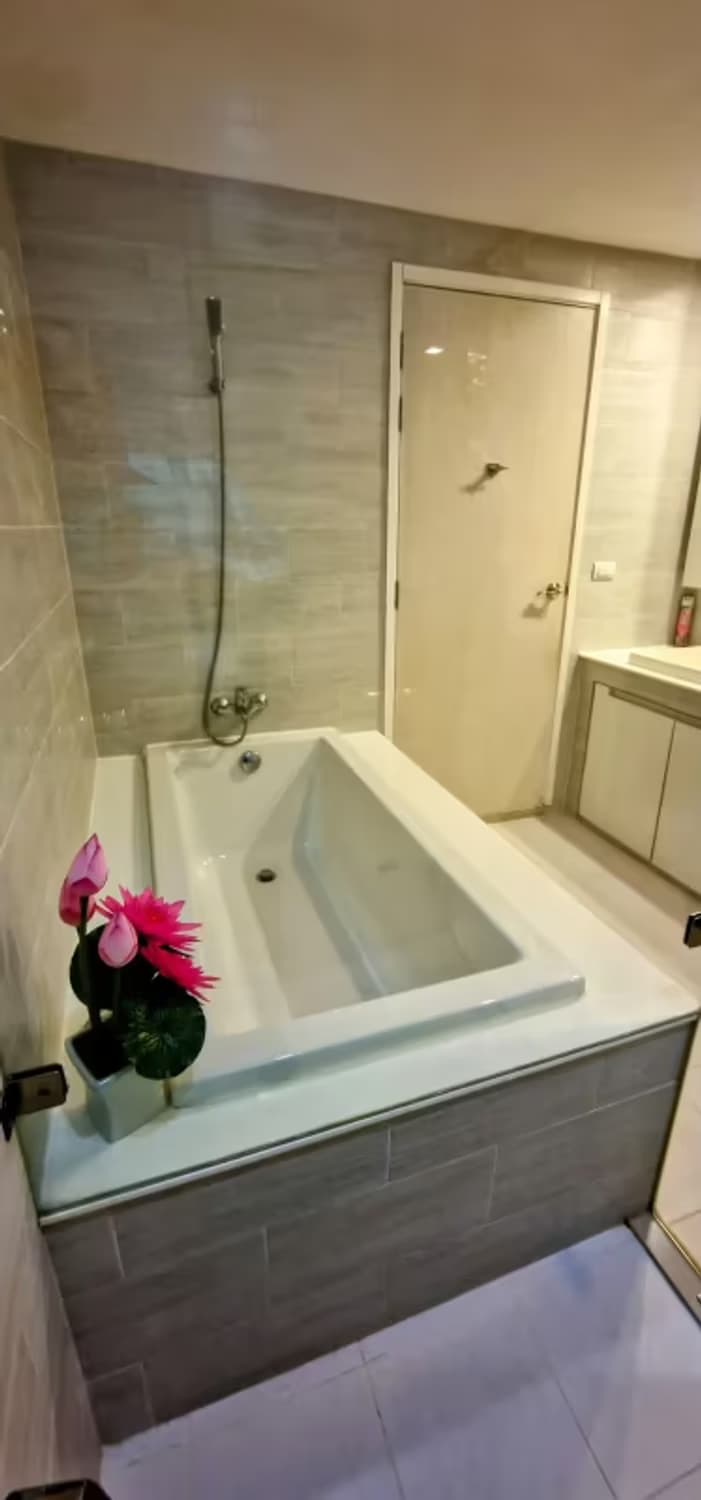 1 Bedroom Condo for Rent at S Condo - Image 10