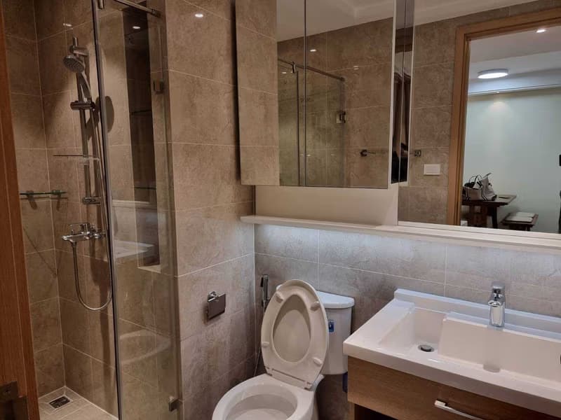 1 Bed Condo for Rent and Sale in Sathon