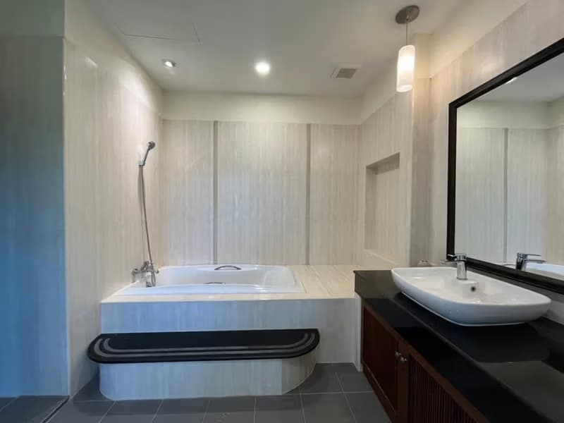 3 Bed House for Rent and Sale in Hang Dong