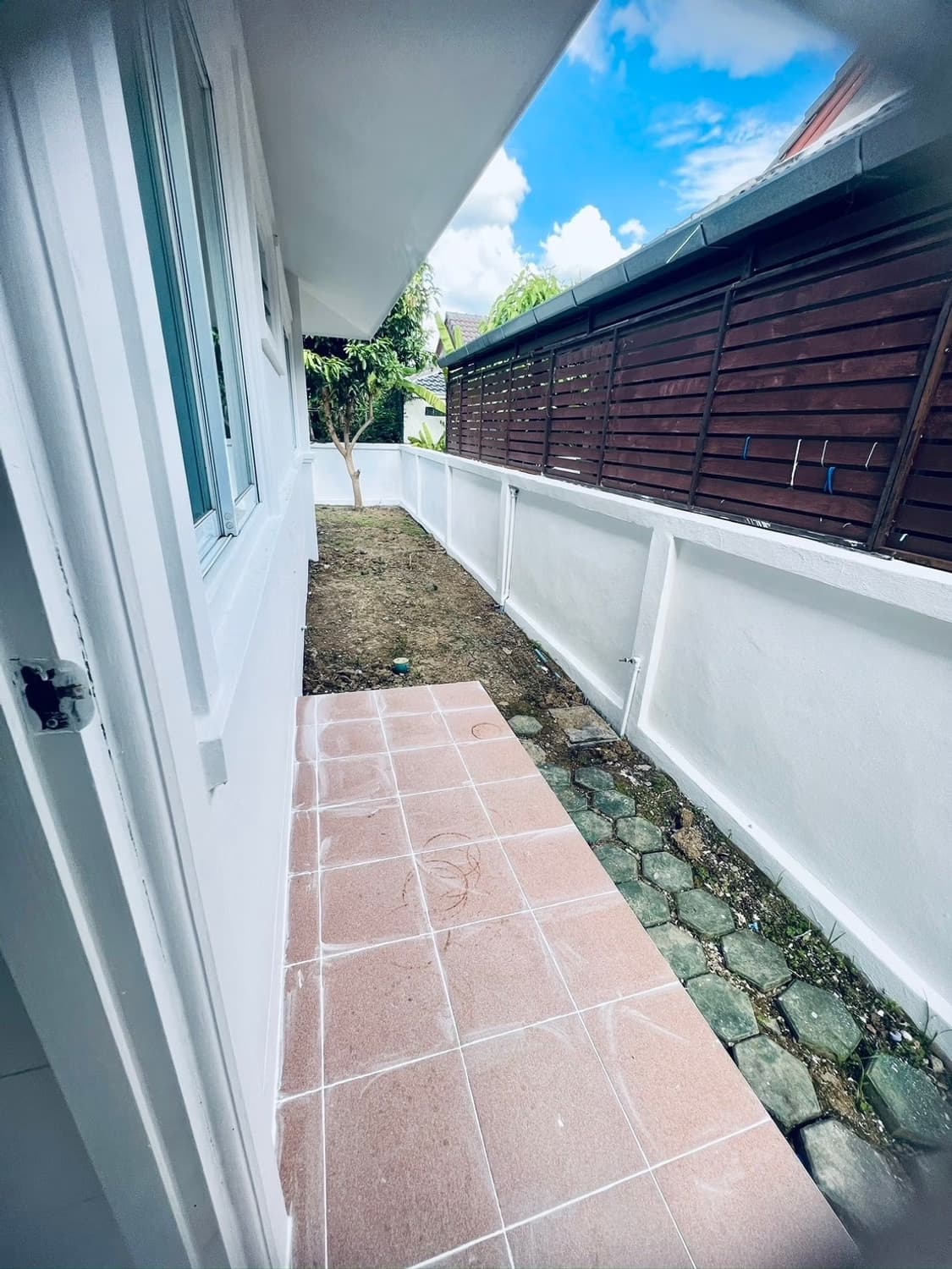 2 Bed House for Sale in San Kamphaeng - Image 7