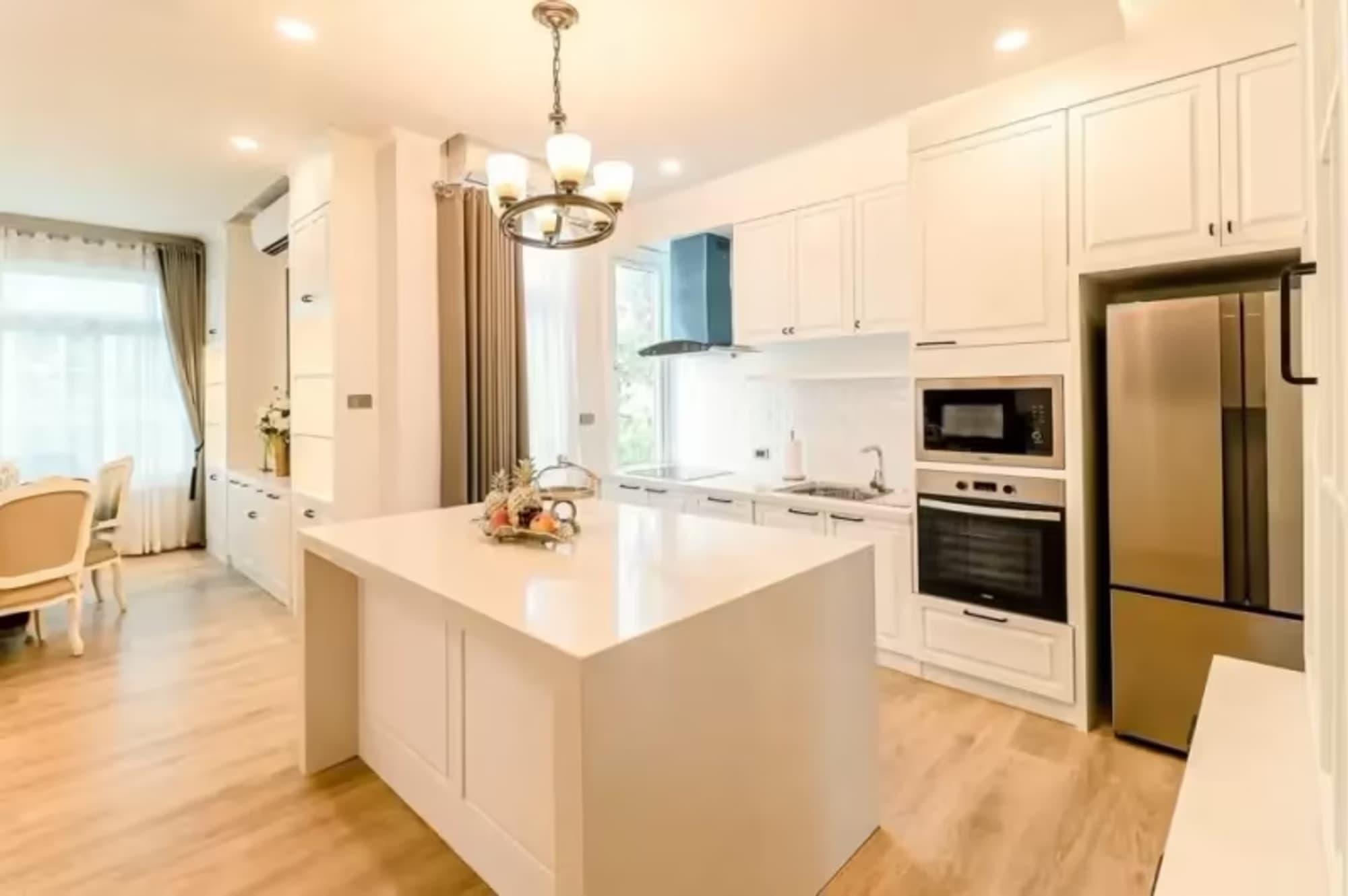 4 Bedroom House - Image 15