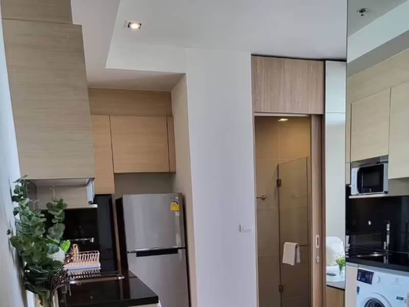 1 Bedroom Condo