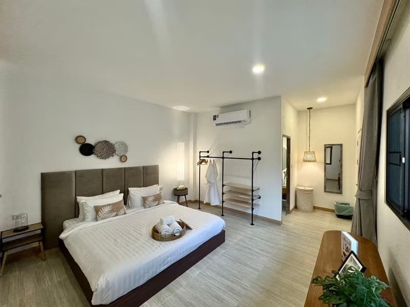 8 Bed House for Rent and Sale in Doi Saket