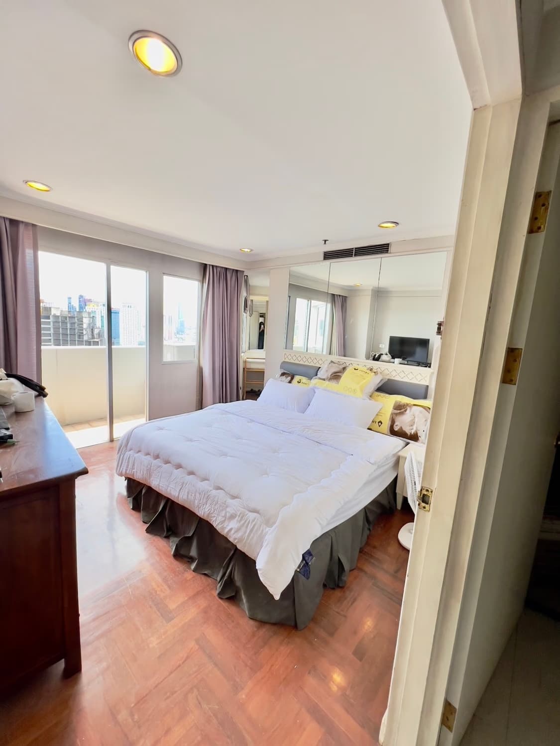 2 卧室 Condo 用于 出租 在 	拉差貼威 - Image 11