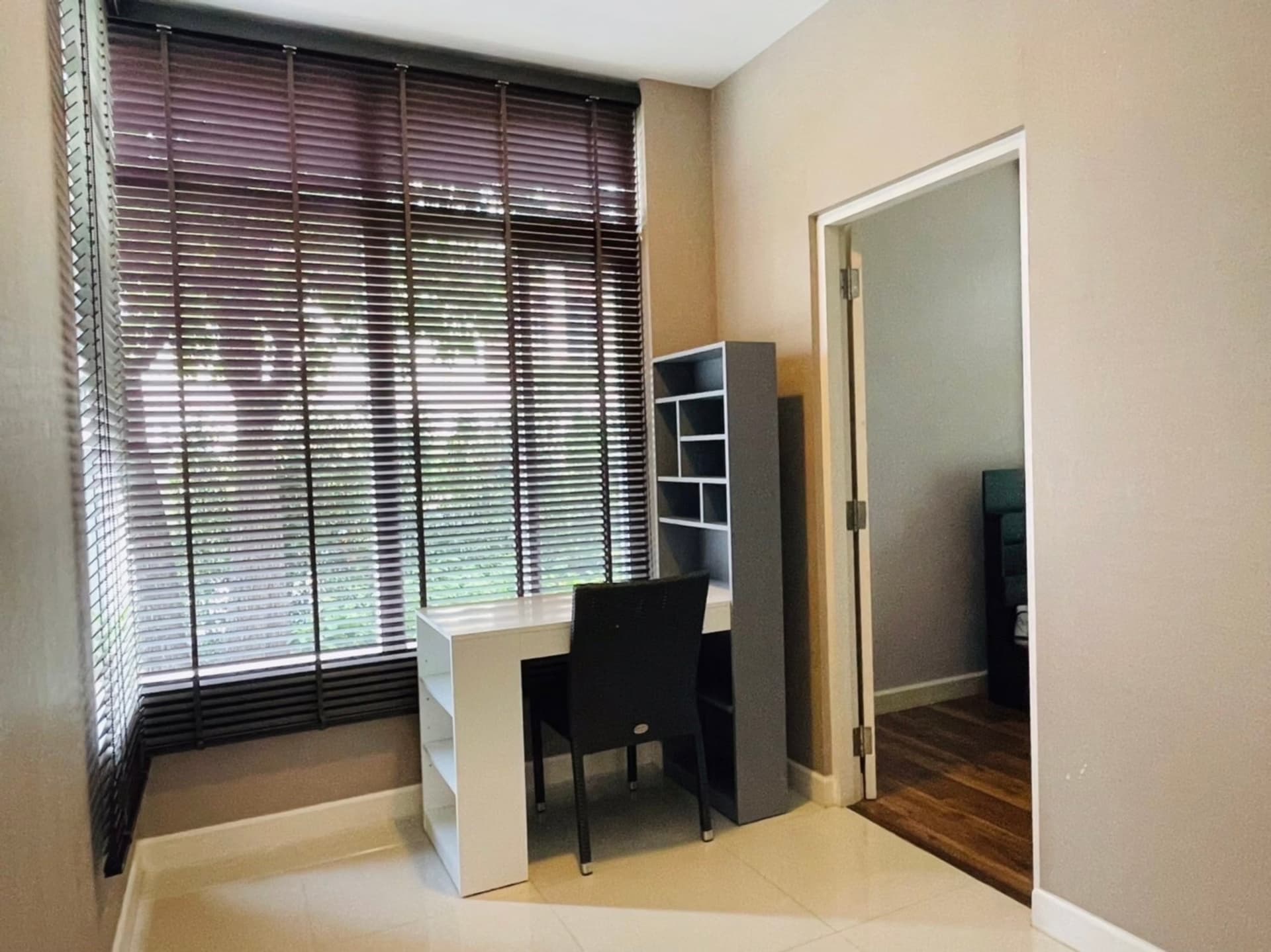 4 Bedroom House - Image 11