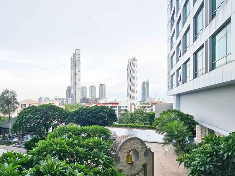 Condo for Sale at Baan Sathorn Chaophraya