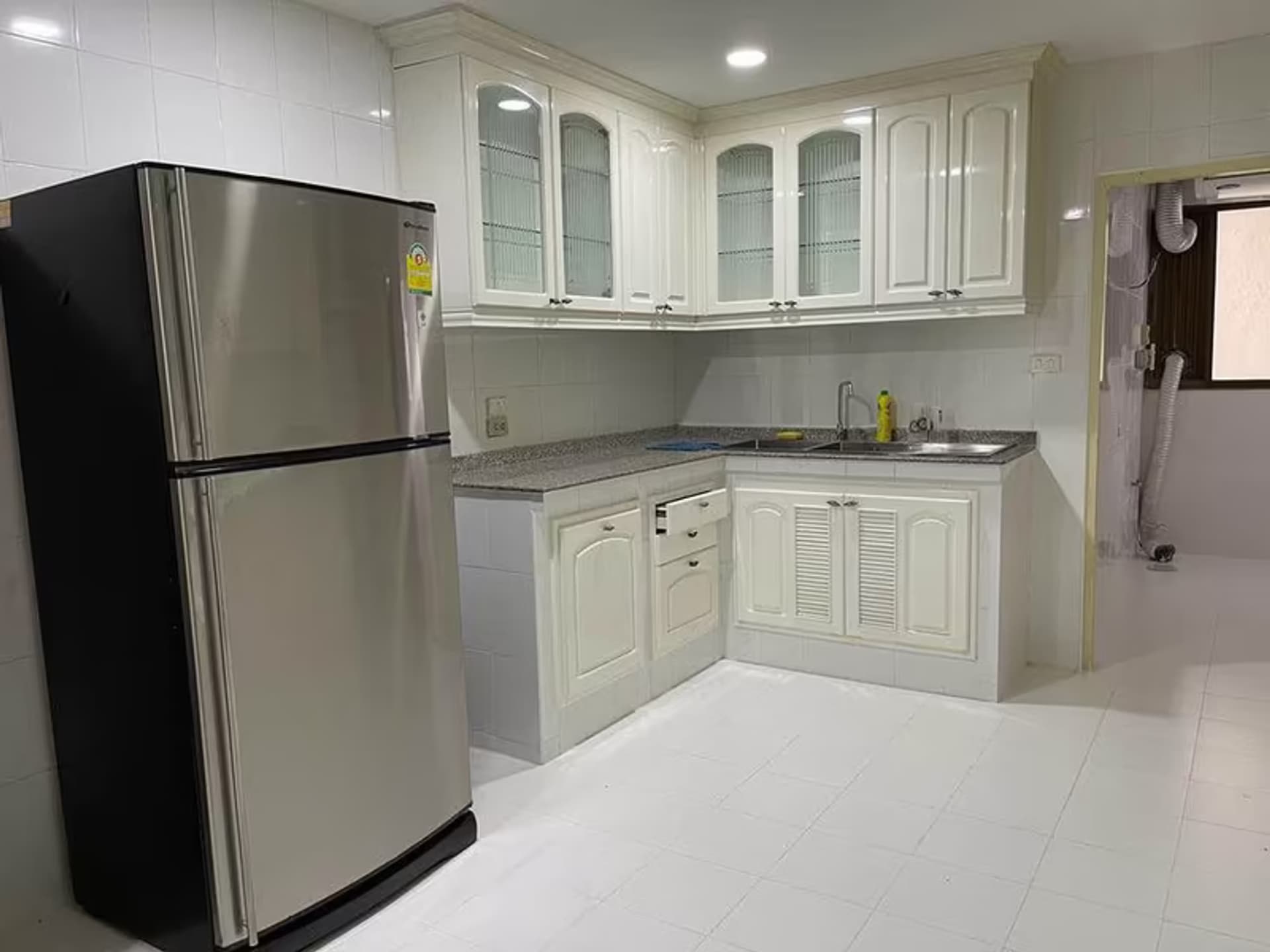 Condo for Rent, Sale at Tower Park Condo - Image 10