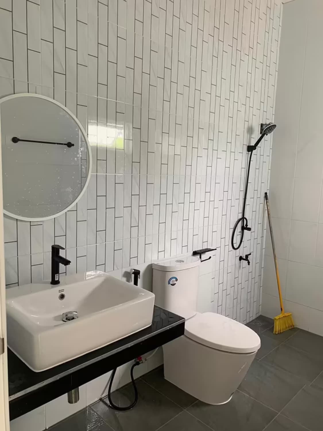 3 Bedroom House - Image 2