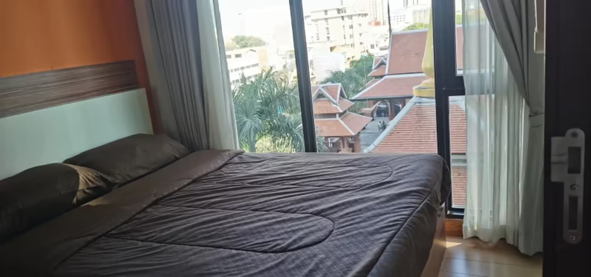 1 Bedroom Condo - Image 6