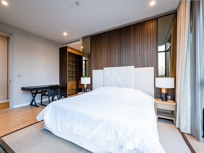 3 Bed Condo for Rent in Watthana