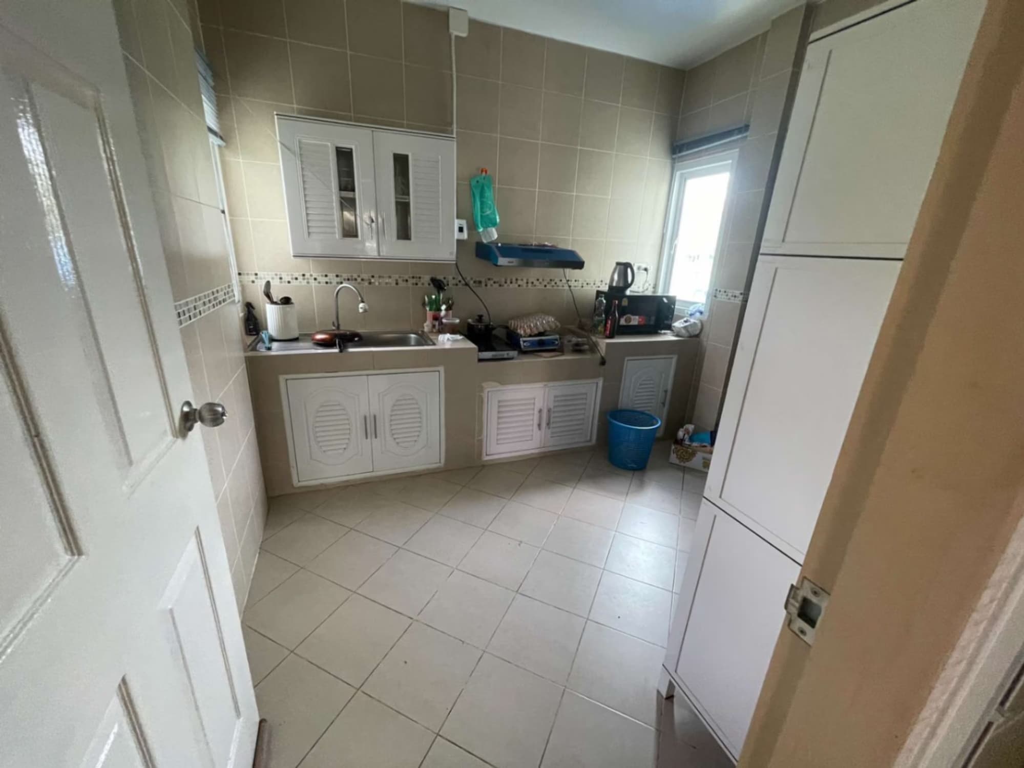 3 Bed House for Rent in Hang Dong - Image 3