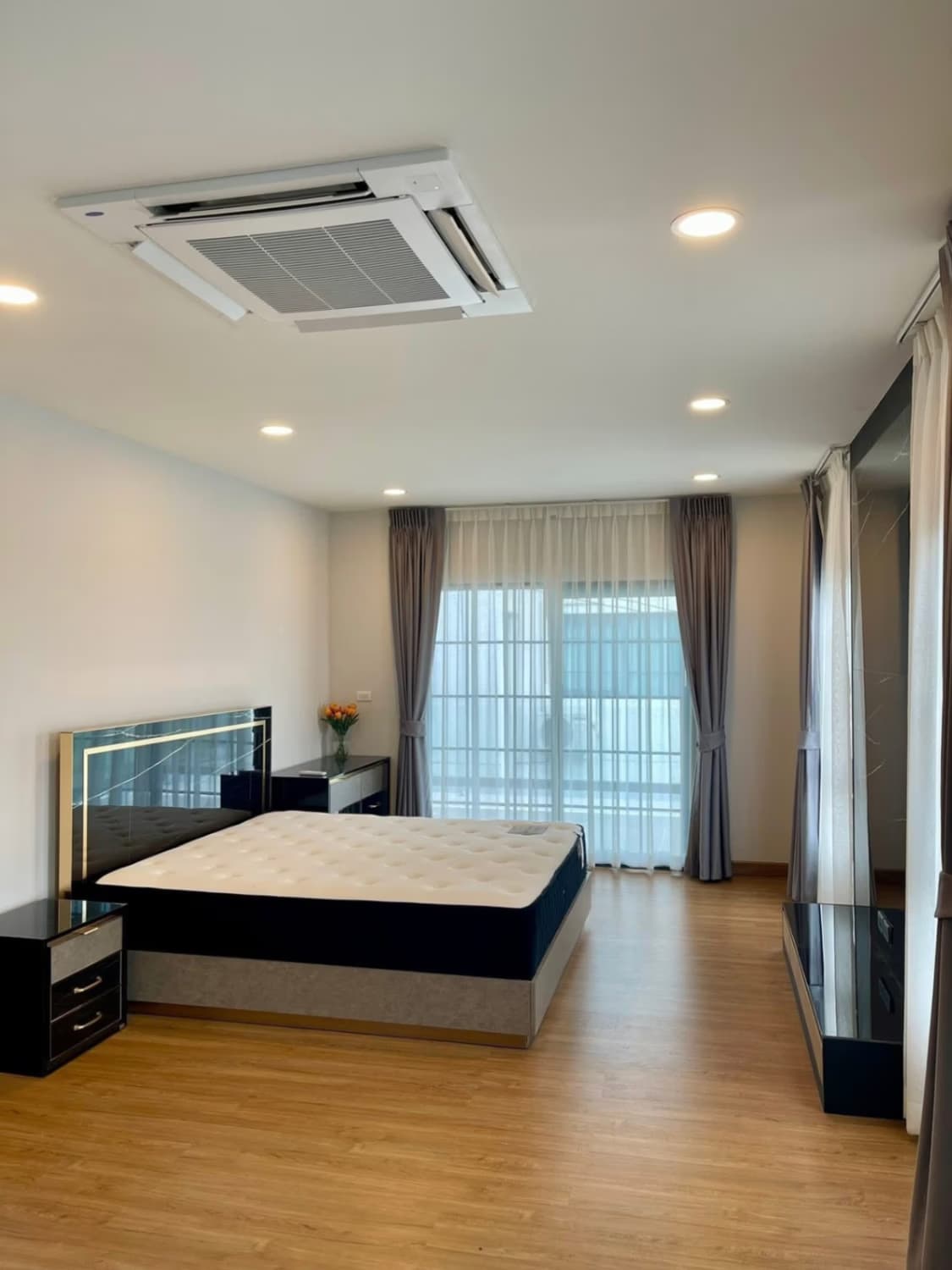 4 ห้องนอน บ้าน สำหรับ ขายและจำหน่าย ใน Bang Phli, Samut Prakan - Image 13