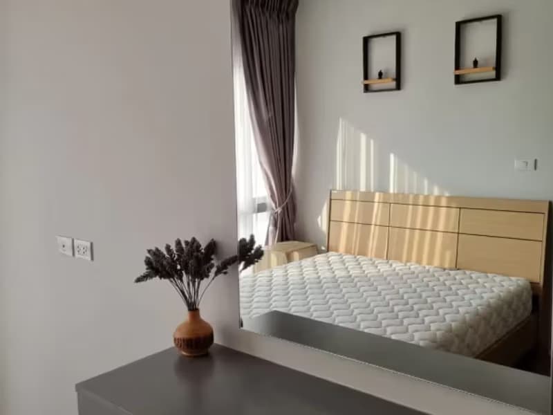 1 Bedroom Condo