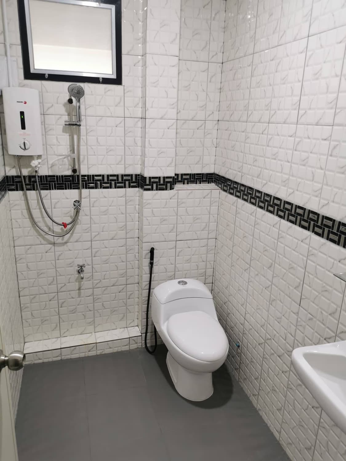 4 Bed House for Rent and Sale in San Sai District - Image 8