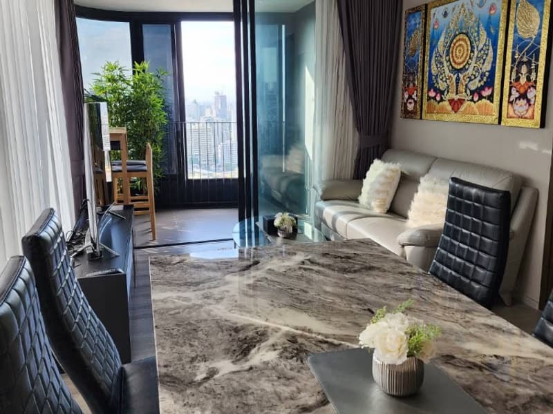 2 Bed Condo for Sale in Huai Khwang