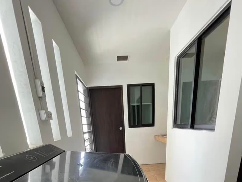 3 Bed Condo for Rent in Thung Maha Mek