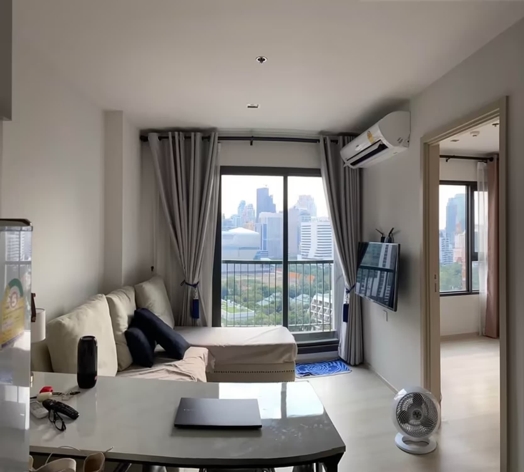 Condo for Sale at Life One Wireless - Image 5