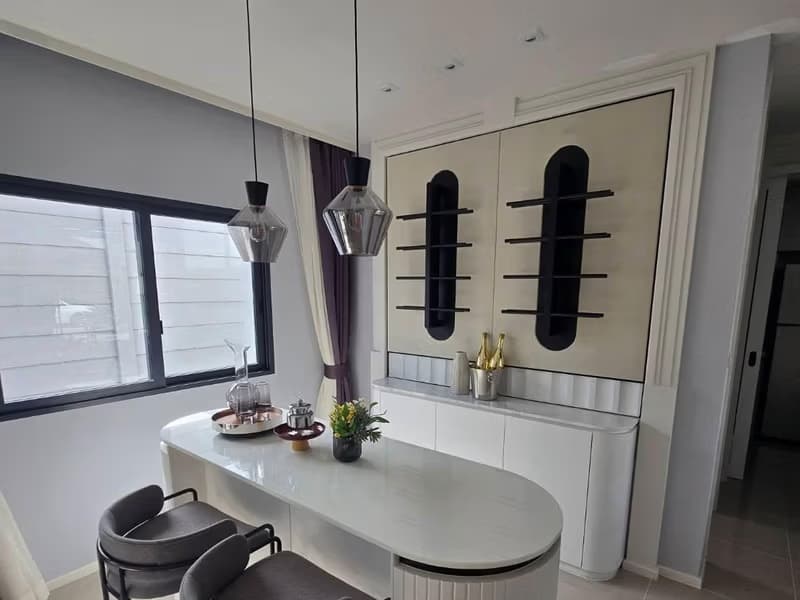 3 Bed House for Rent in Bang Phli