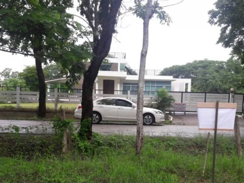  Land for Sale in Hang Dong District