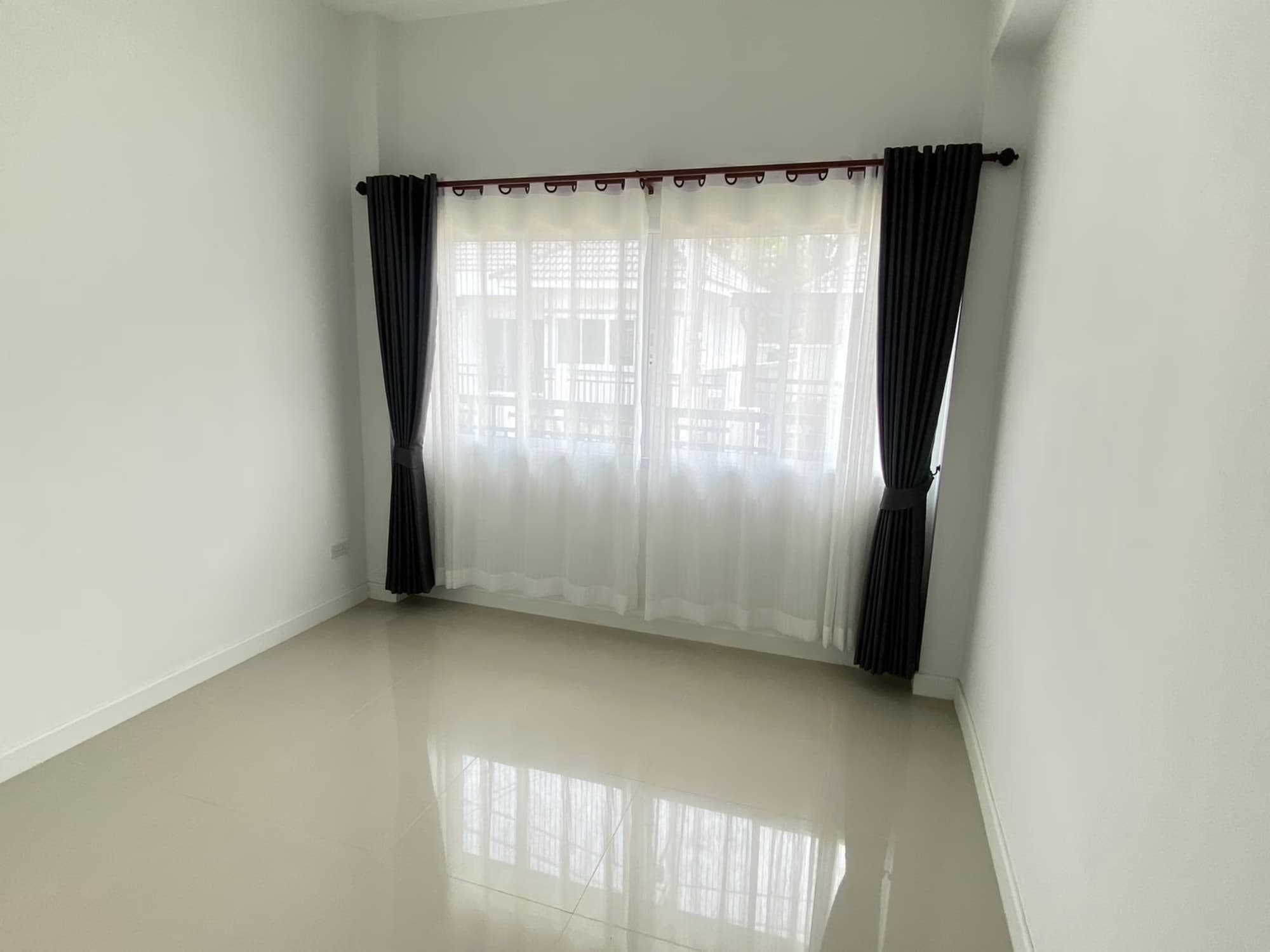 3 Bed House for Rent in San Sai - Image 12