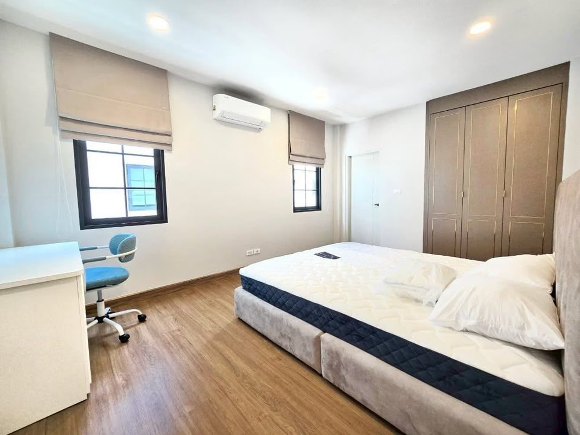 4 Bed House for Rent in Bang Phli, Samut Prakan - Image 18