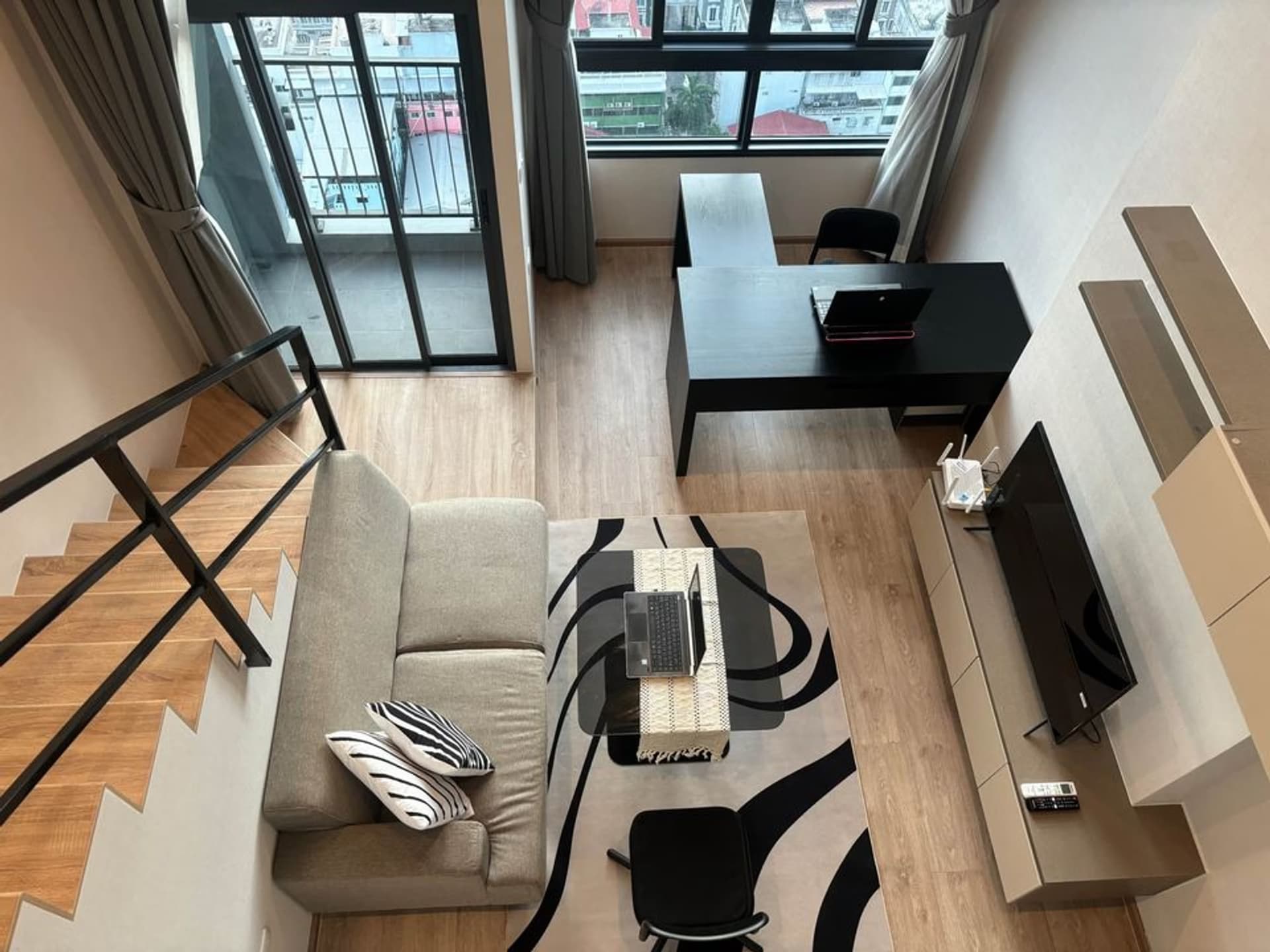1 Bed Condo for Rent in Huai Khwang - Image 5
