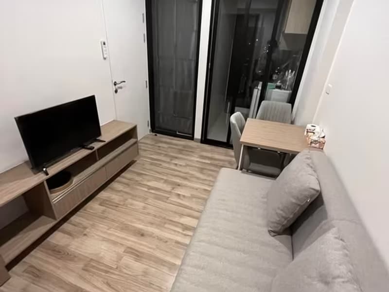 1 Bedroom Condo