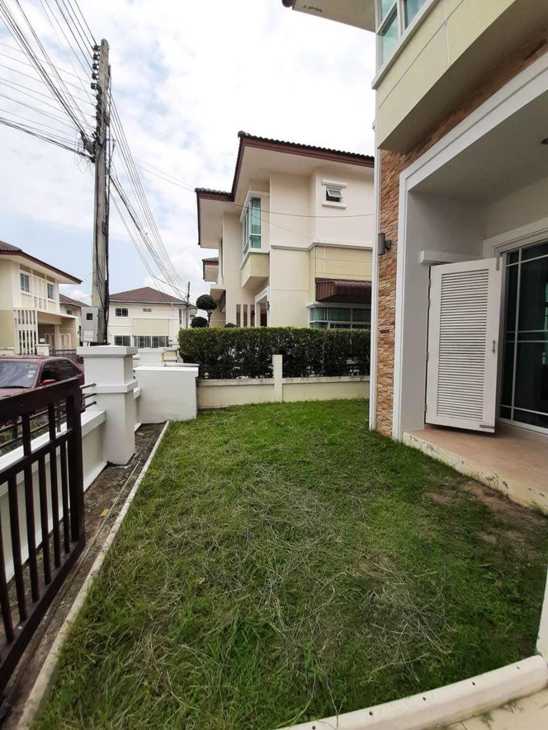 3 Bed House for Rent in Mueang Chiang Mai - Image 14