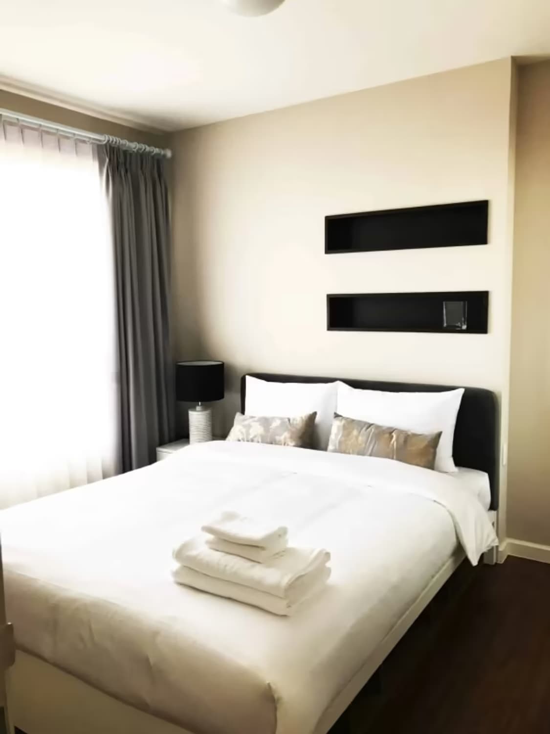 1 Bedroom Condo - Image 3